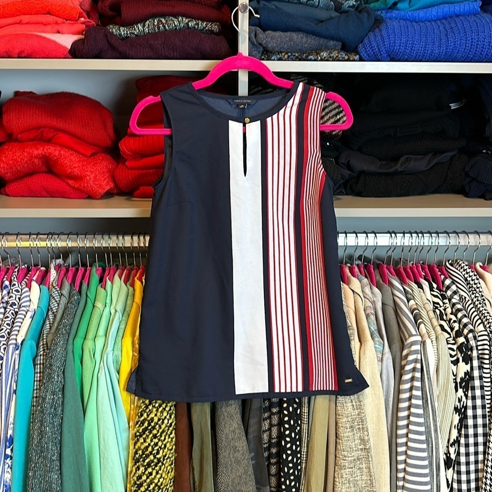 Tommy Hilfiger navy with white/red stripes sleeveless blouse size XS